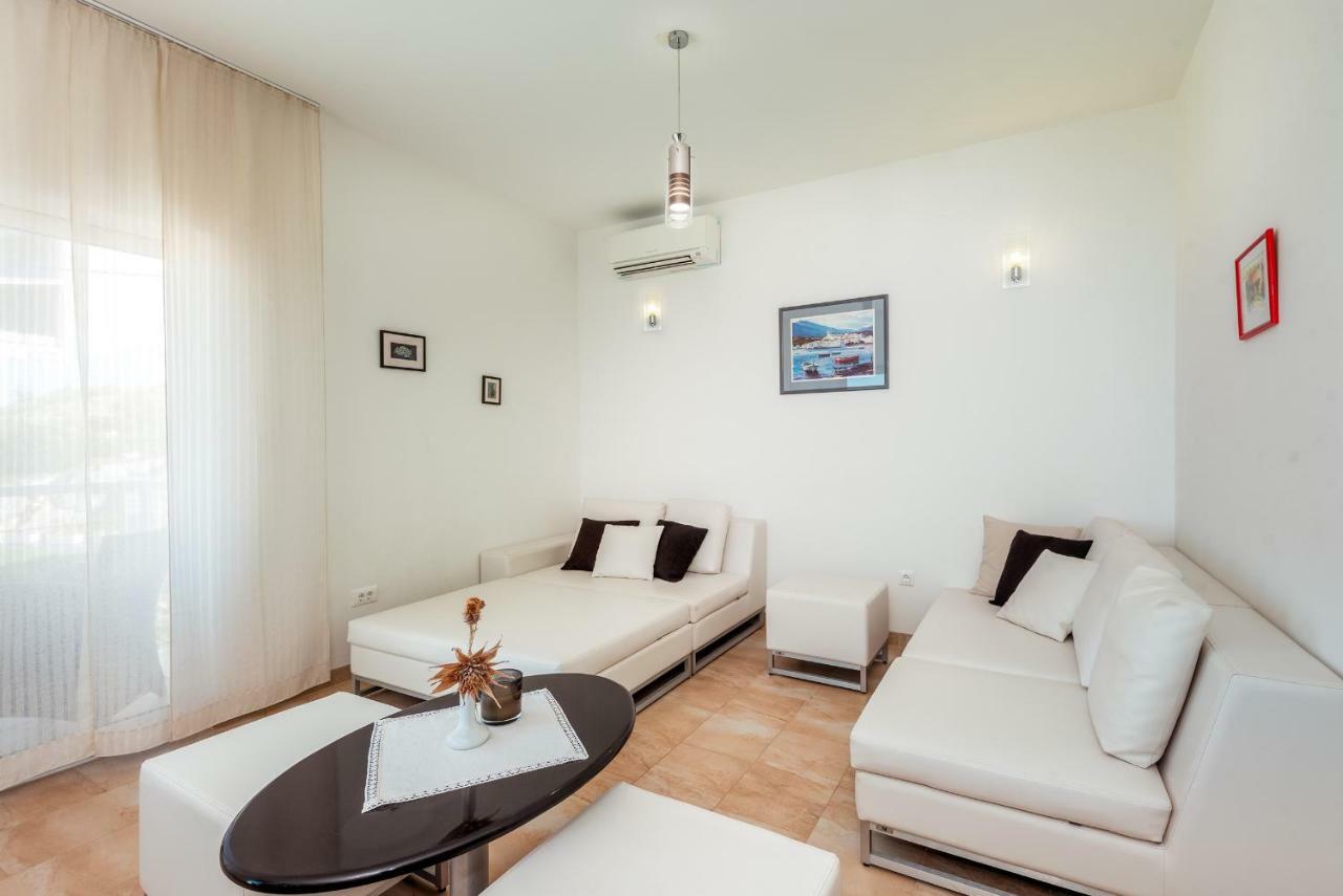 Apartmani Gelo เคล็ค ภายนอก รูปภาพ