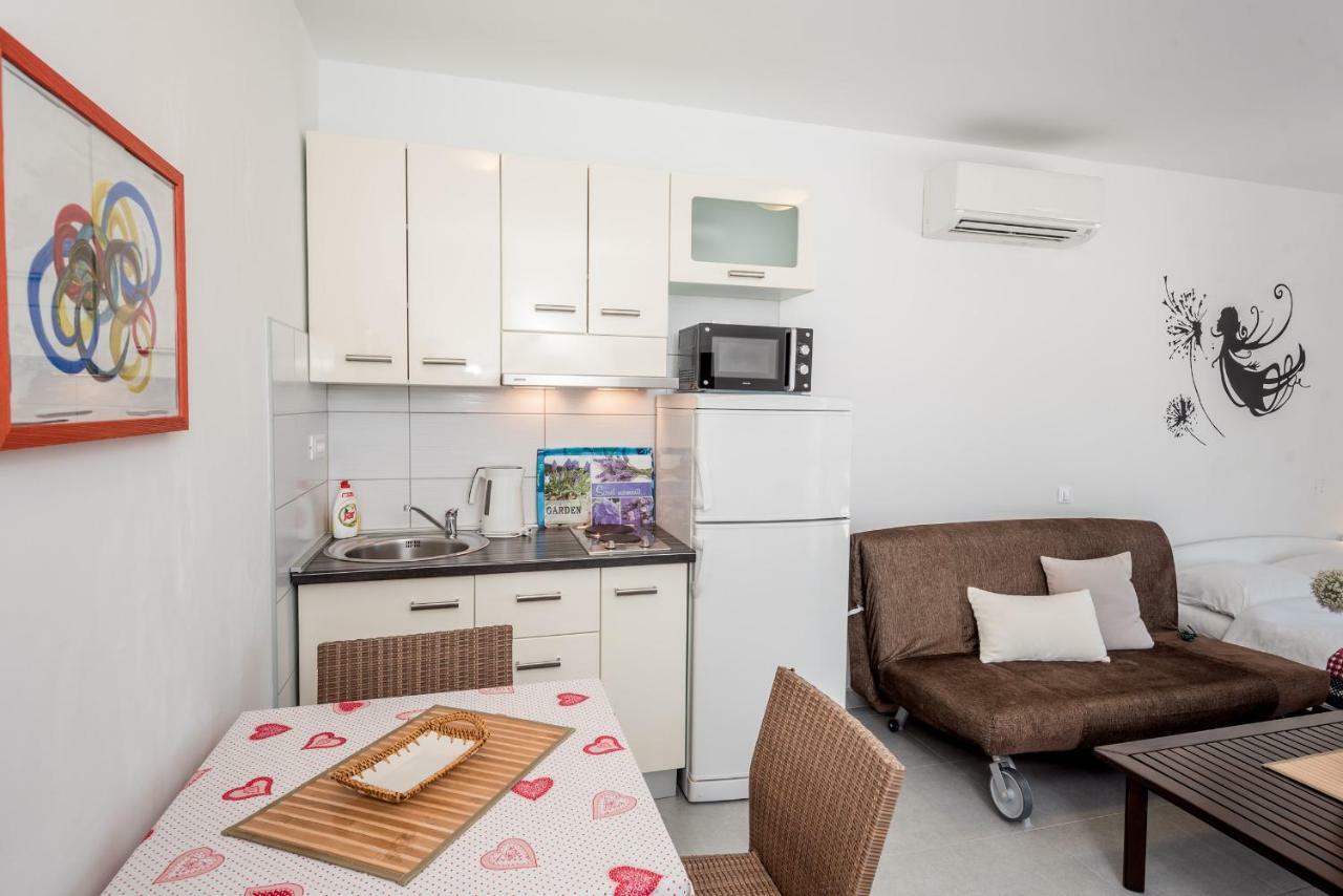 Apartmani Gelo เคล็ค ภายนอก รูปภาพ