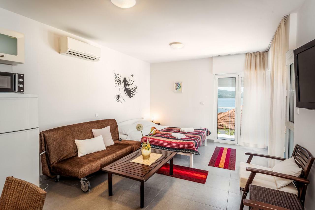 Apartmani Gelo เคล็ค ภายนอก รูปภาพ